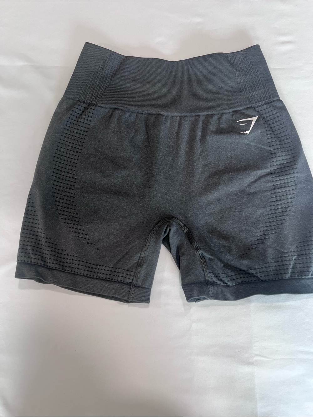 Gymshark High-Waist Black Seamless I Shorts